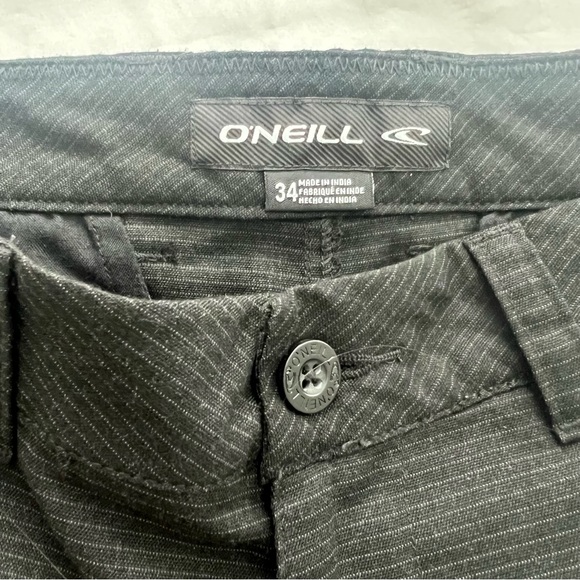 Men’s O’Neill Shorts, black with very faint gray stripes, Size 34 - Picture 4 of 4
